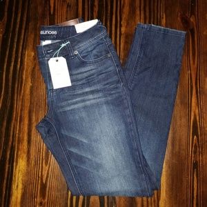 NWT Maurice's 3/4 reg jeans